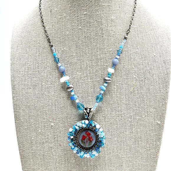 Cookie Lee Jewelry - Vintage Cookie Lee Beaded Locket Pendant Necklace w Pearls Pressed Flowers NWT